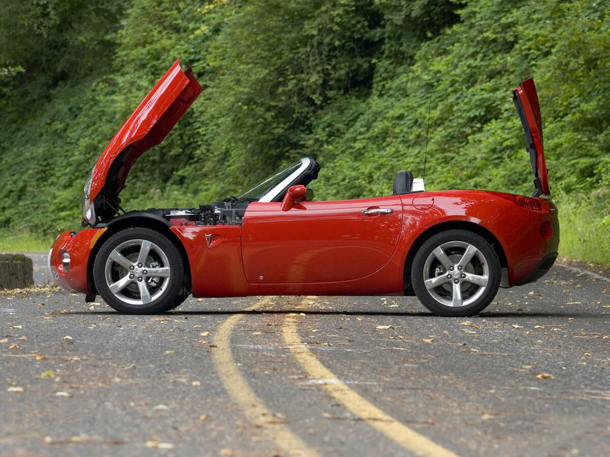 Pontiac Solstice 2005 – 2009 — Salon, öndən