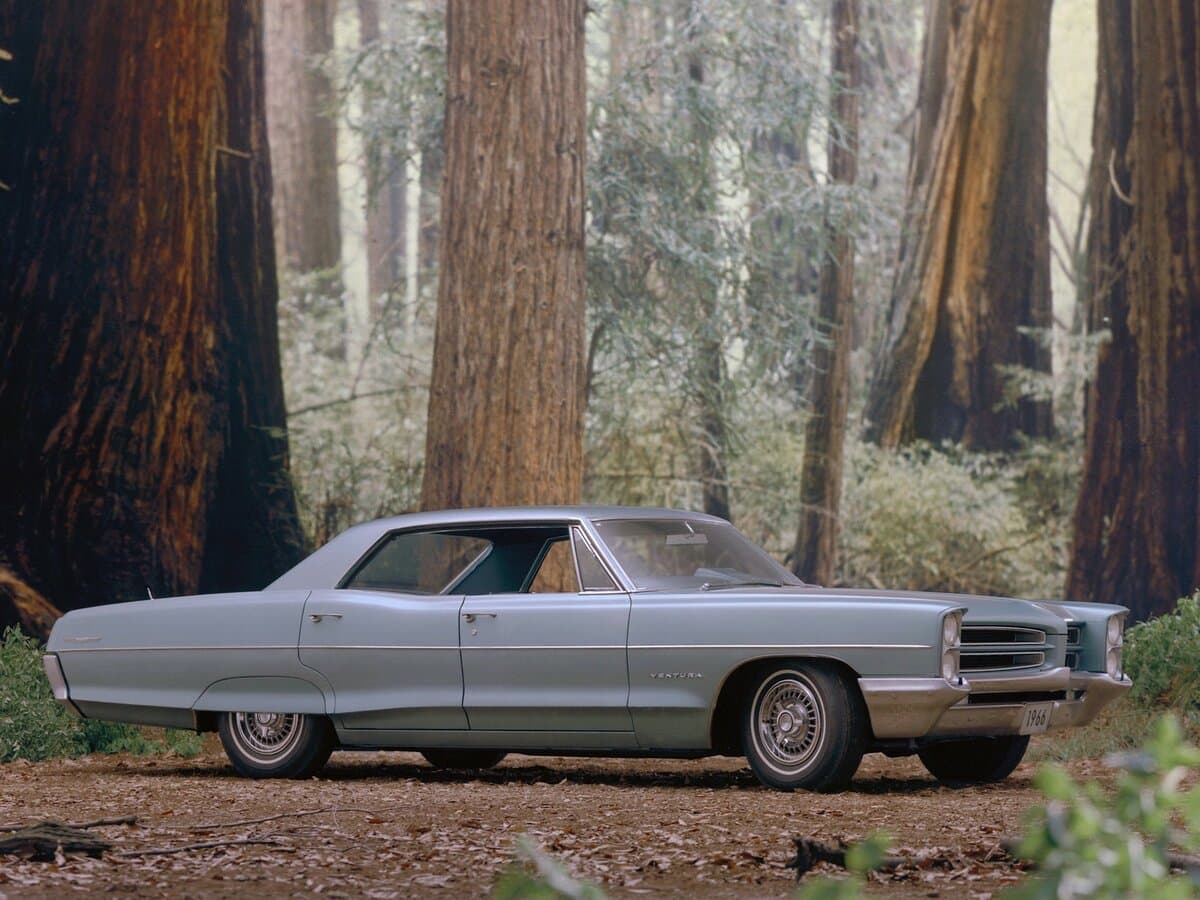Pontiac Ventura I — Yandan