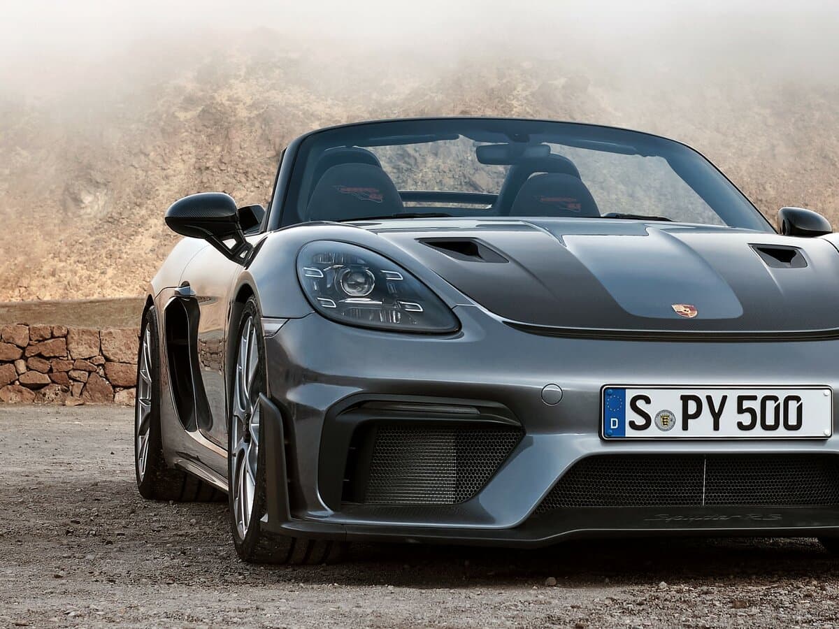 Porsche 718 Spyder I (982) — Fara