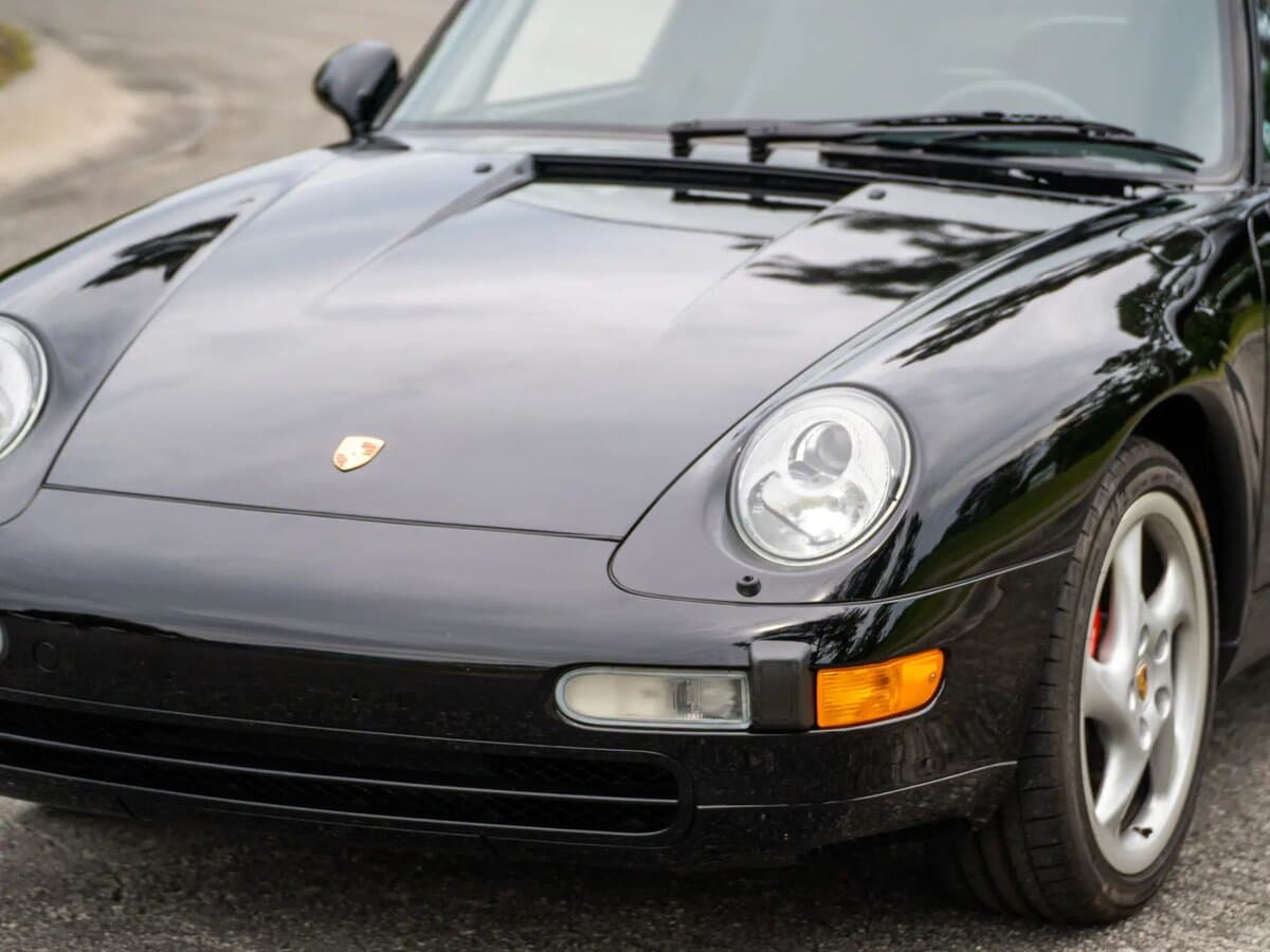 Porsche 911 IV (993) — Fara