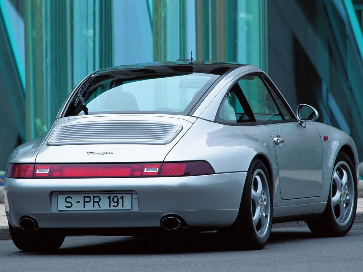 Porsche 911 IV (993) — 3/4 arxadan