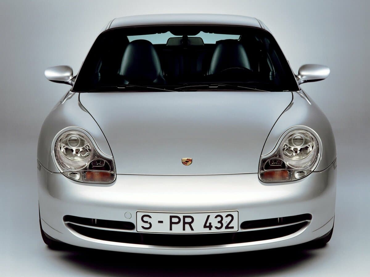 Porsche 911 V (996) — Öndən