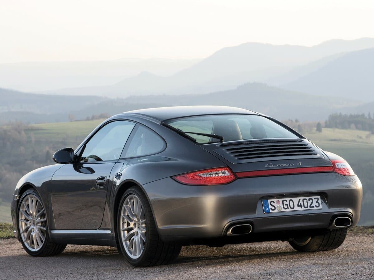 Porsche 911 VI (997) Restayling — 3/4 arxadan