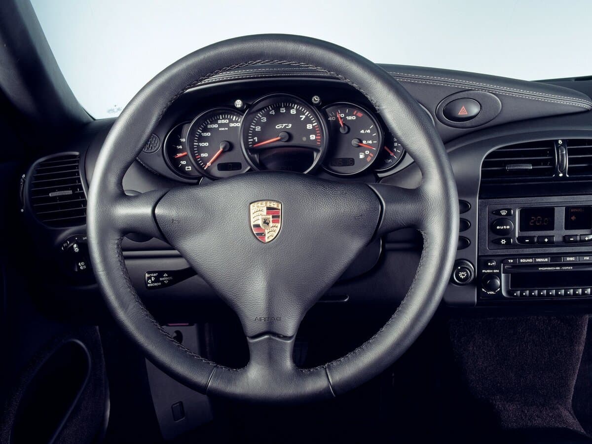 Porsche 911 GT3 996 Restayling — Sükan