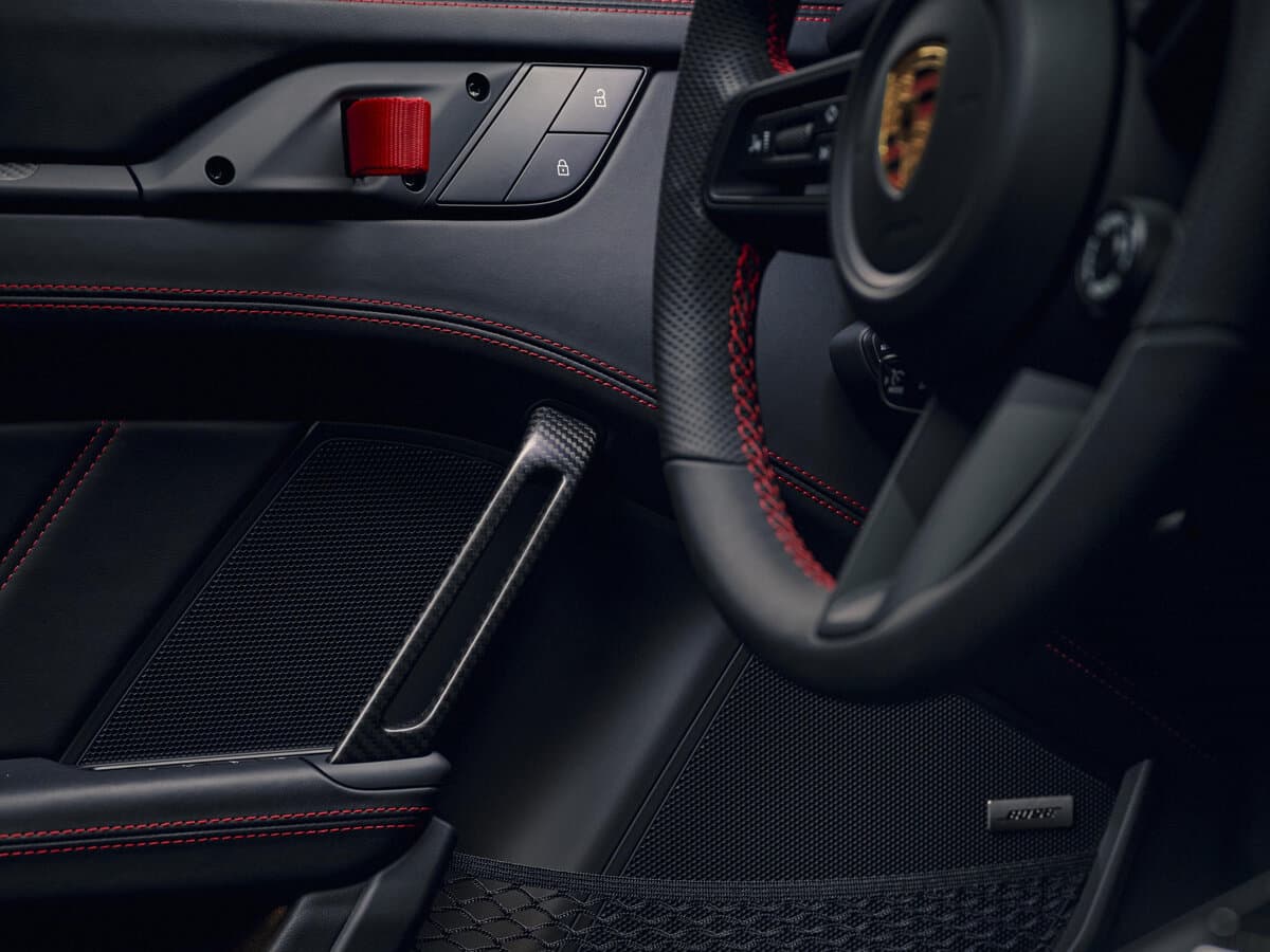 Porsche 911 GT3 992 Restayling — Qapı