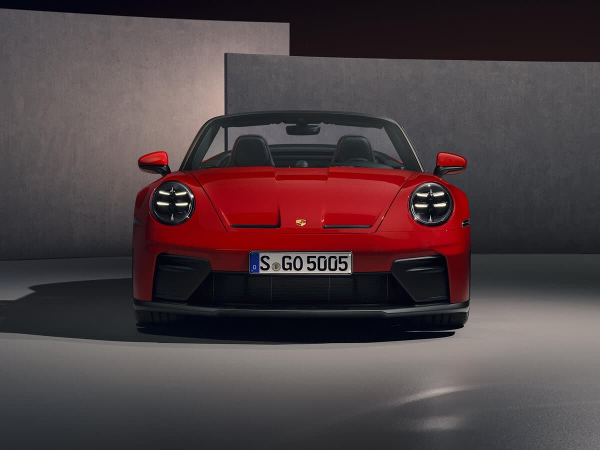 Porsche 911 GT3 992 Restayling — Öndən