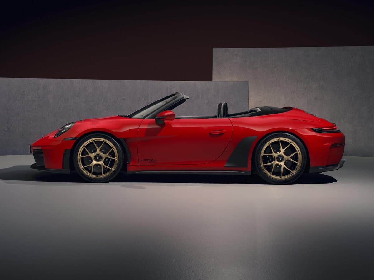 Porsche 911 GT3 992 Restayling — Yandan