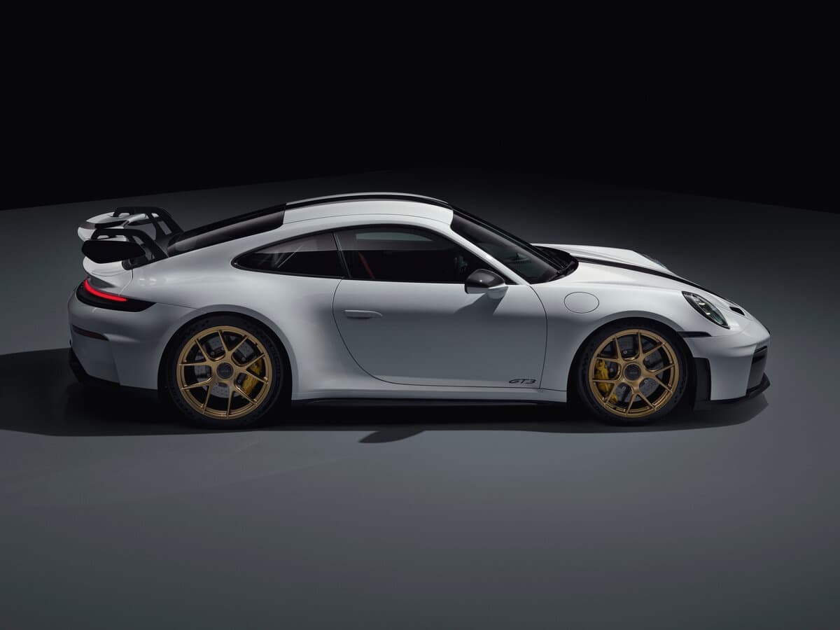 Porsche 911 GT3 992 Restayling — Yandan
