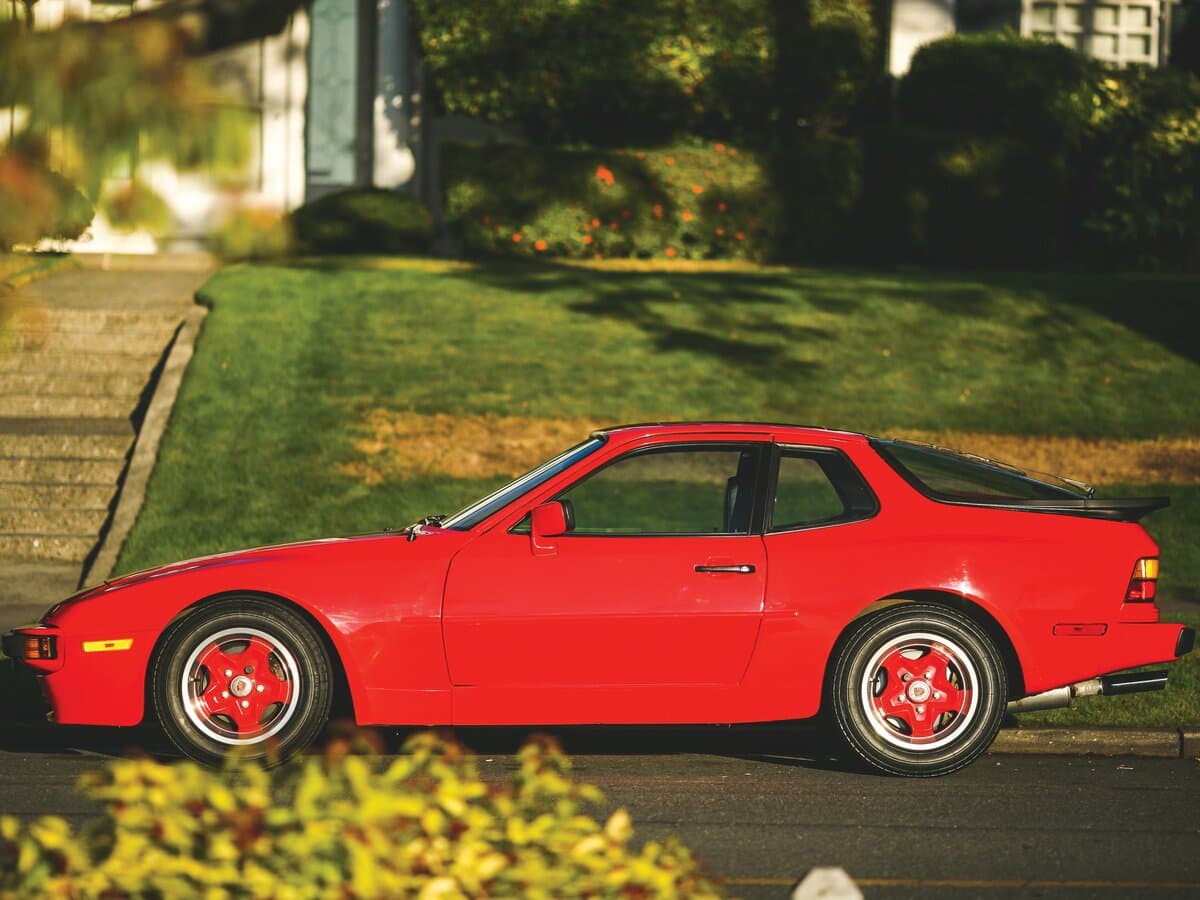 Porsche 944 1981 – 1991 — Yandan