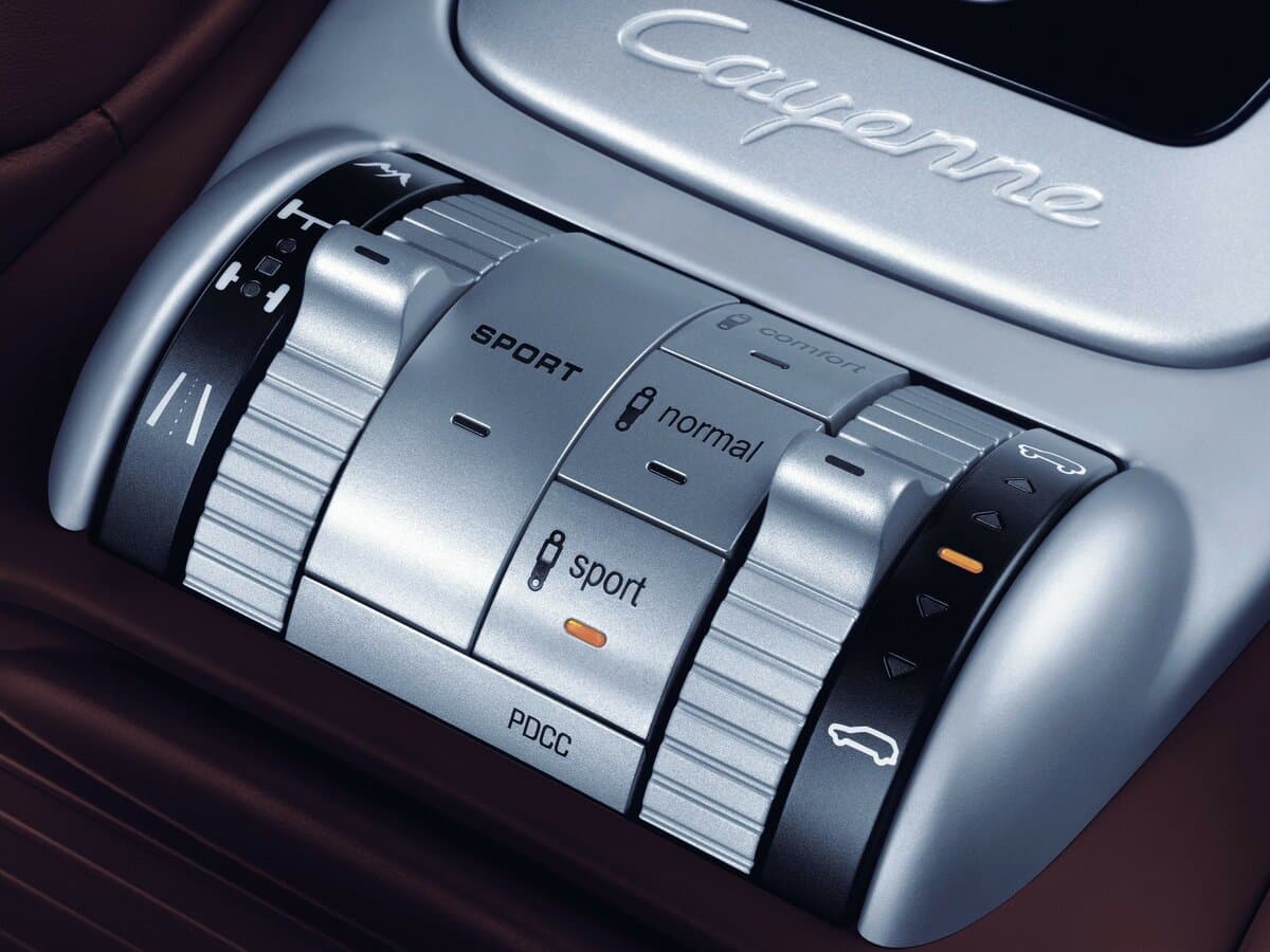 Porsche Cayenne I Restayling (957) — Salon, öndən