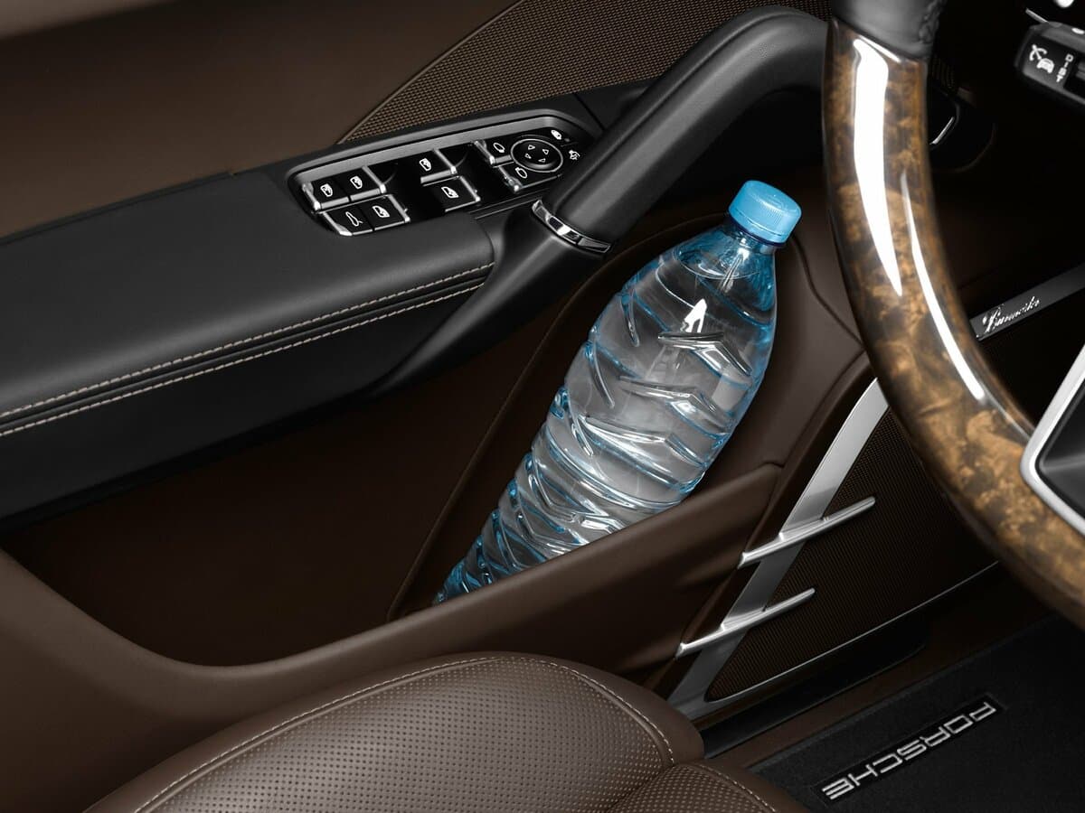Porsche Cayenne II Restayling (958) — Qapı