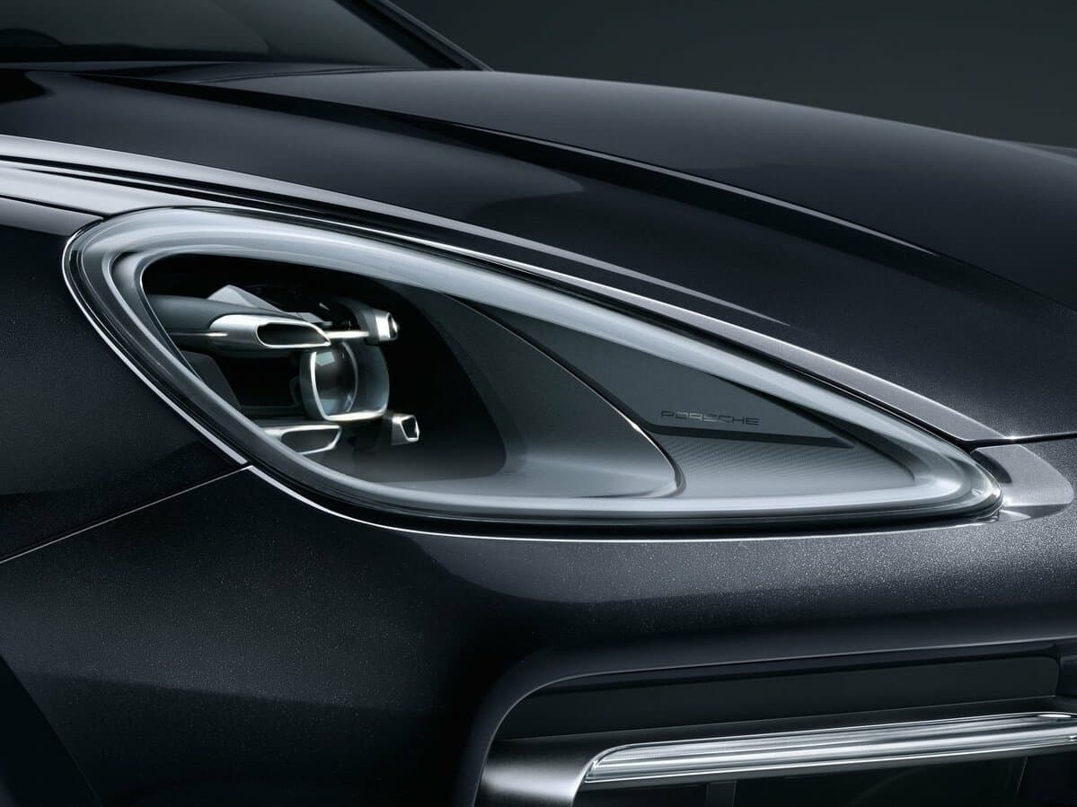 Porsche Cayenne III — Fara