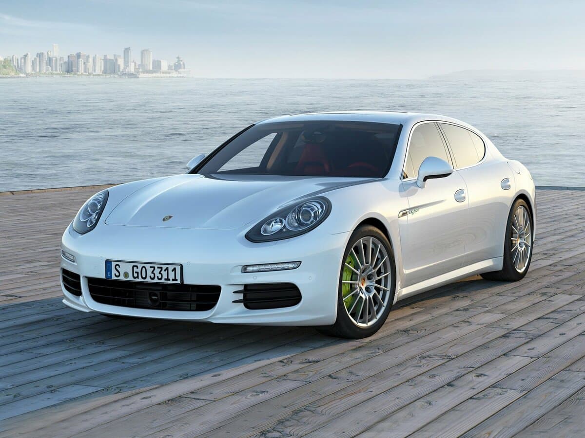 Porsche Panamera I Restayling — Əsas şəkil
