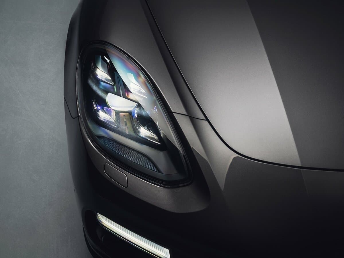 Porsche Panamera II — Fara