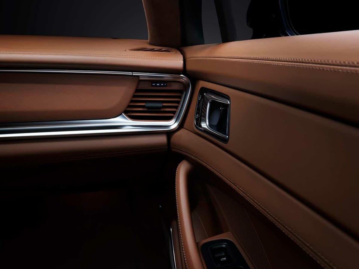 Porsche Panamera II Restayling — Salon, öndən