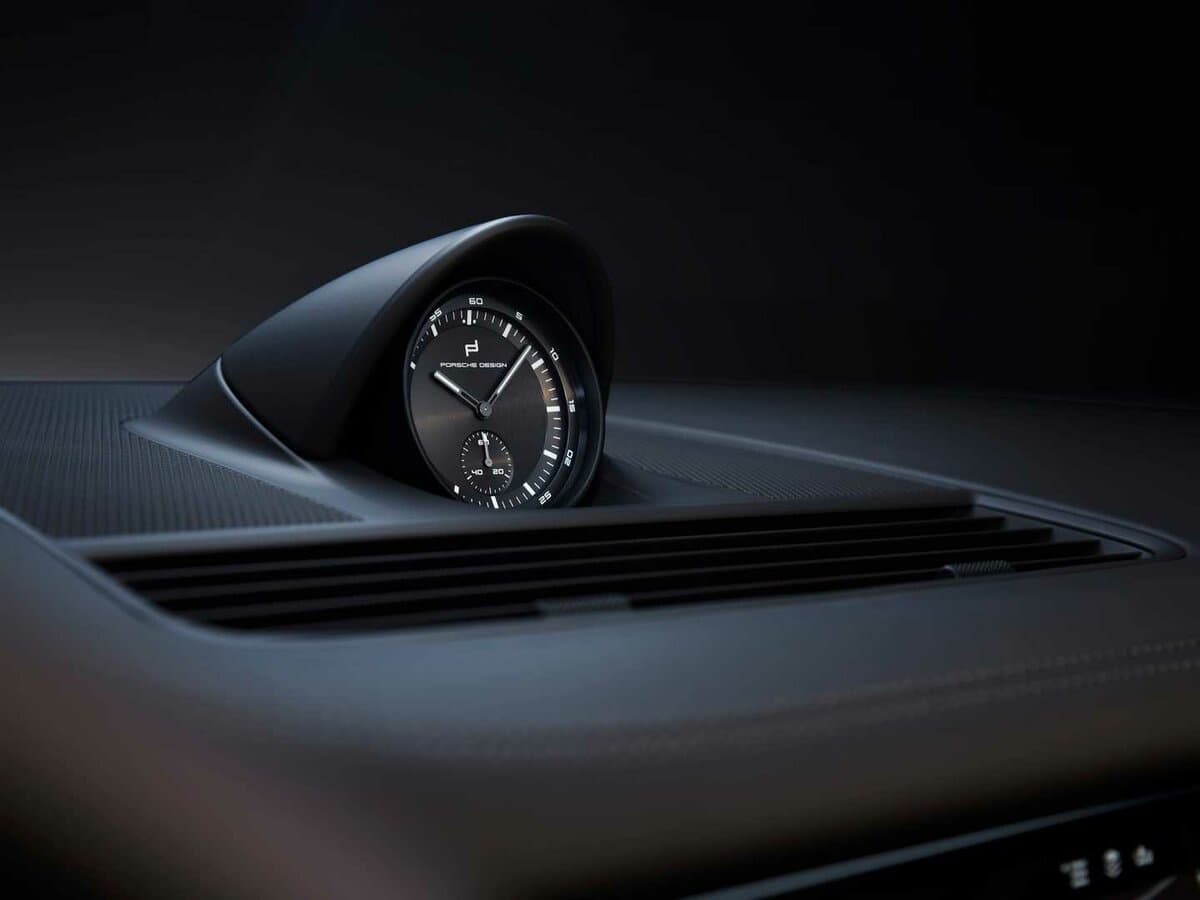 Porsche Panamera II Restayling — Salon, arxadan
