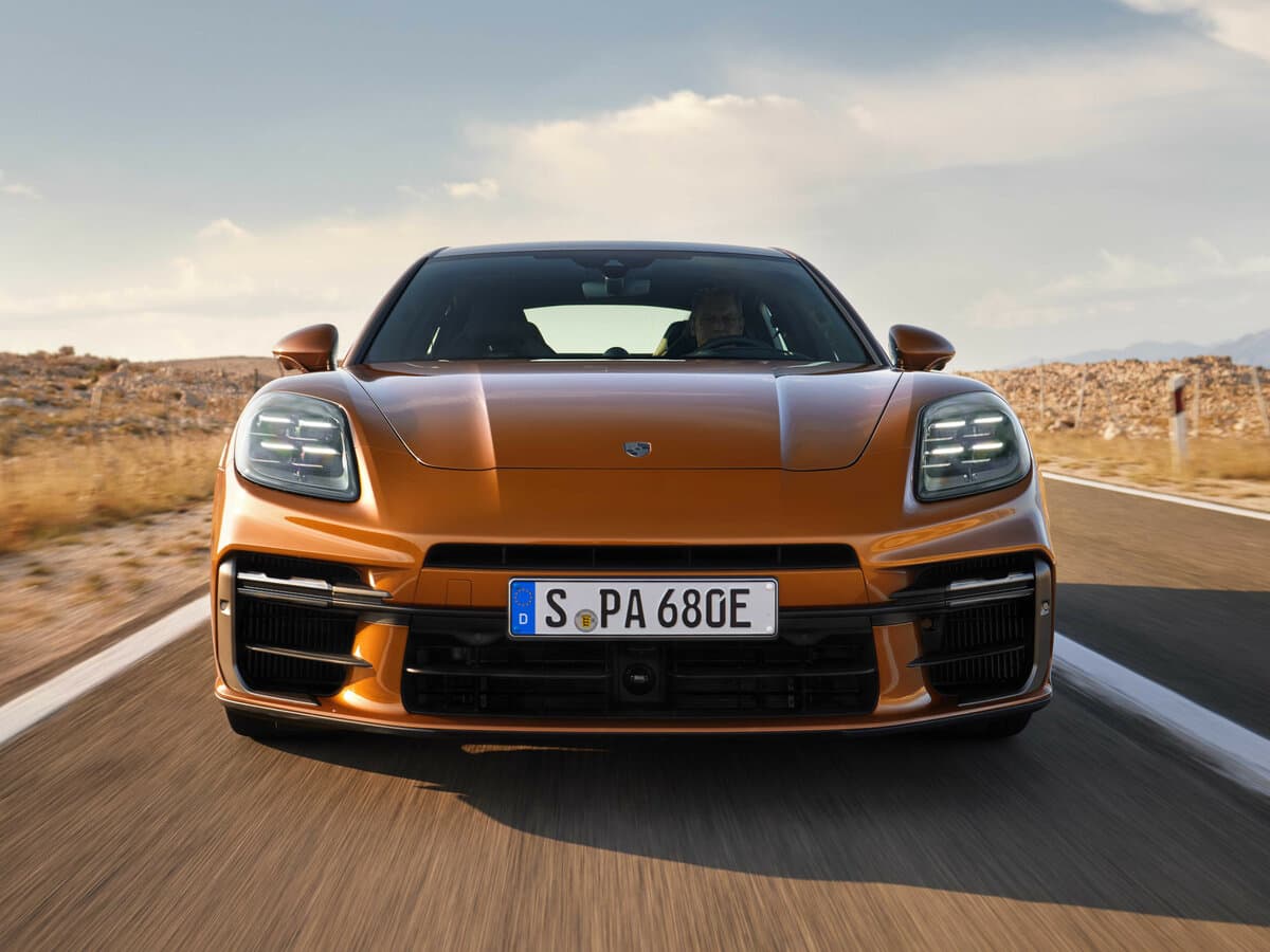 Porsche Panamera III — Öndən