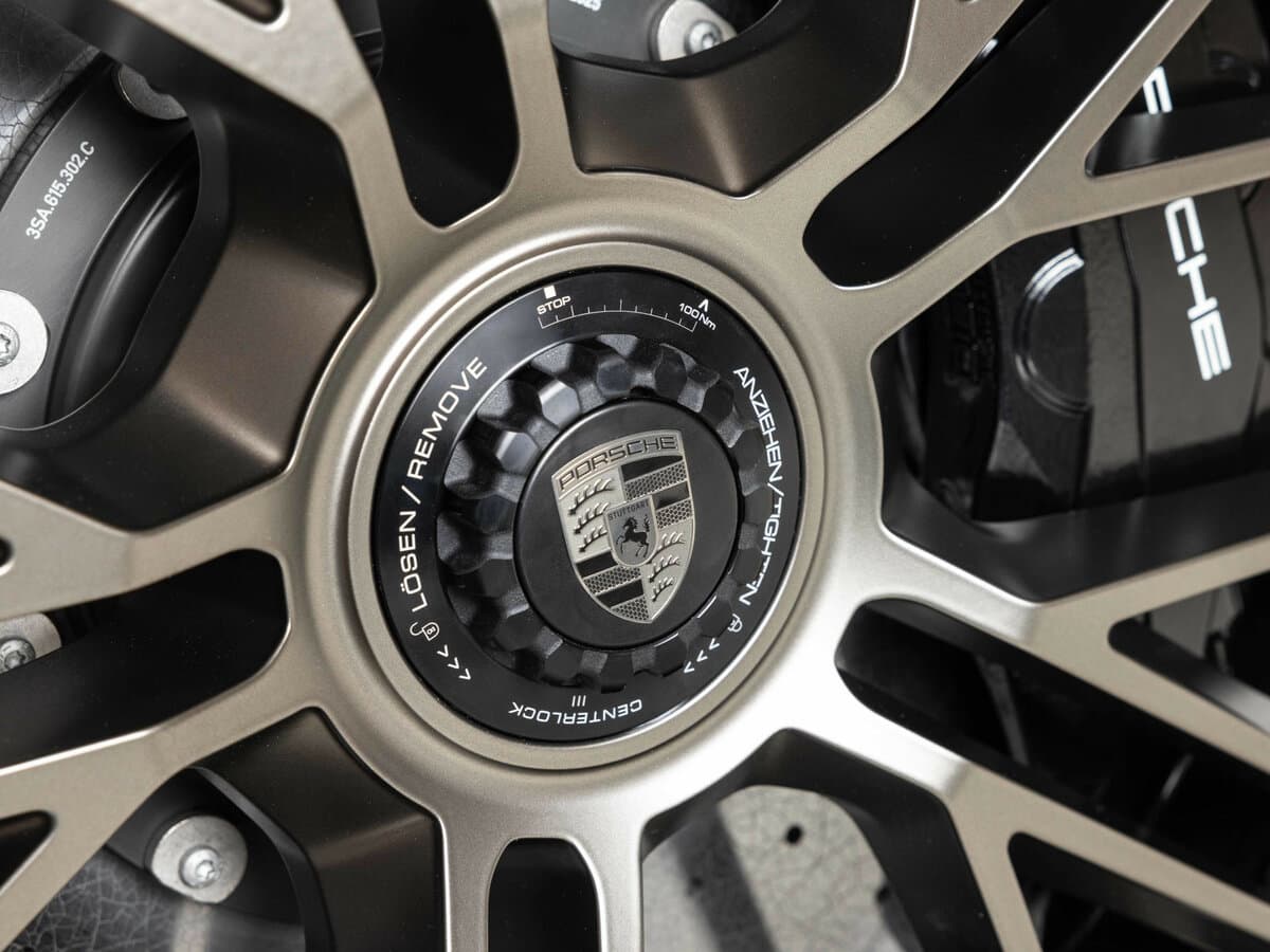Porsche Panamera III — Salon, arxadan