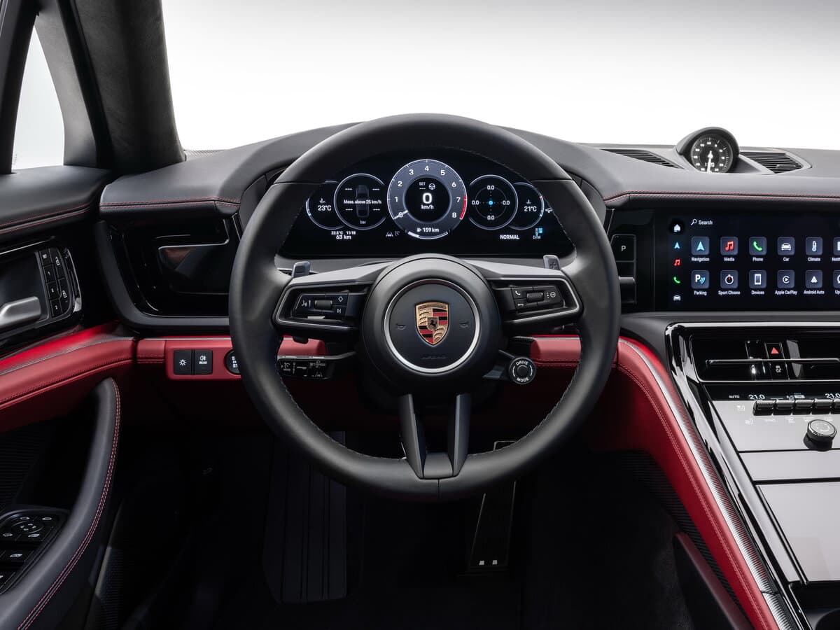 Porsche Panamera III — Sükan