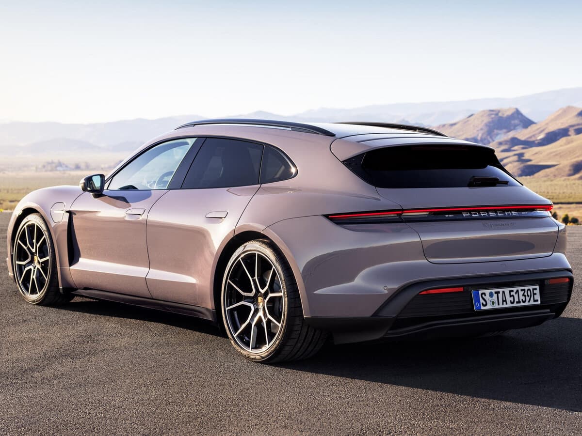 Porsche Taycan I Restayling — 3/4 arxadan