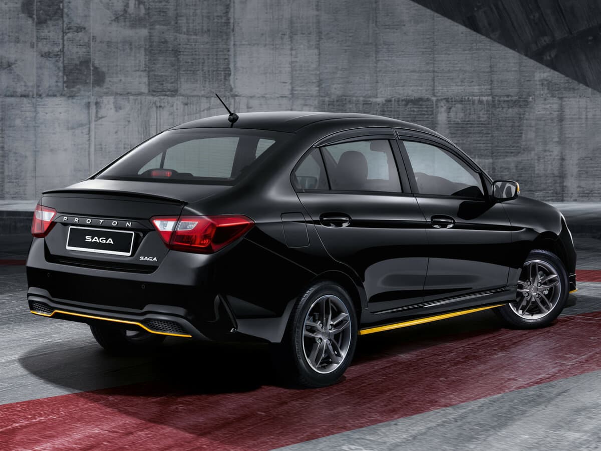 Proton Saga III — 3/4 arxadan