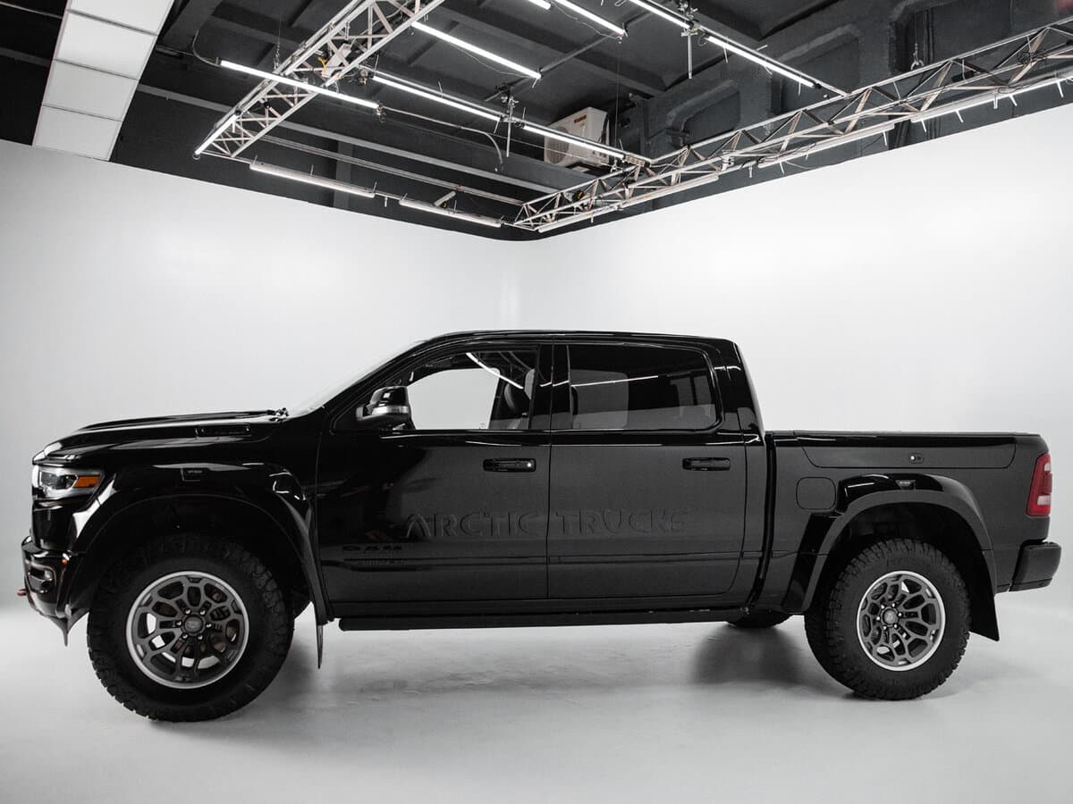 Ram 1500 V — Yandan