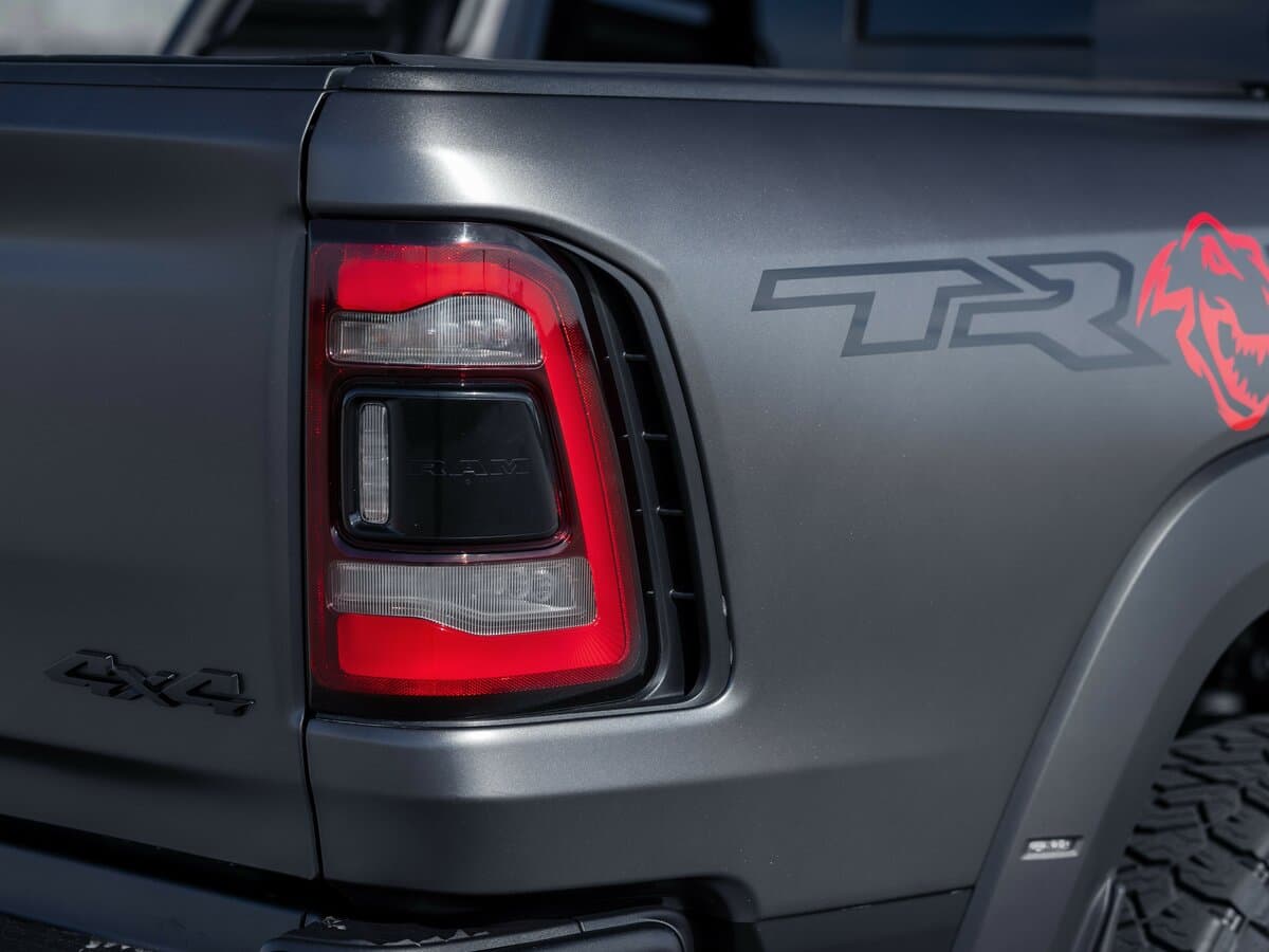 Ram 1500 V — Detal