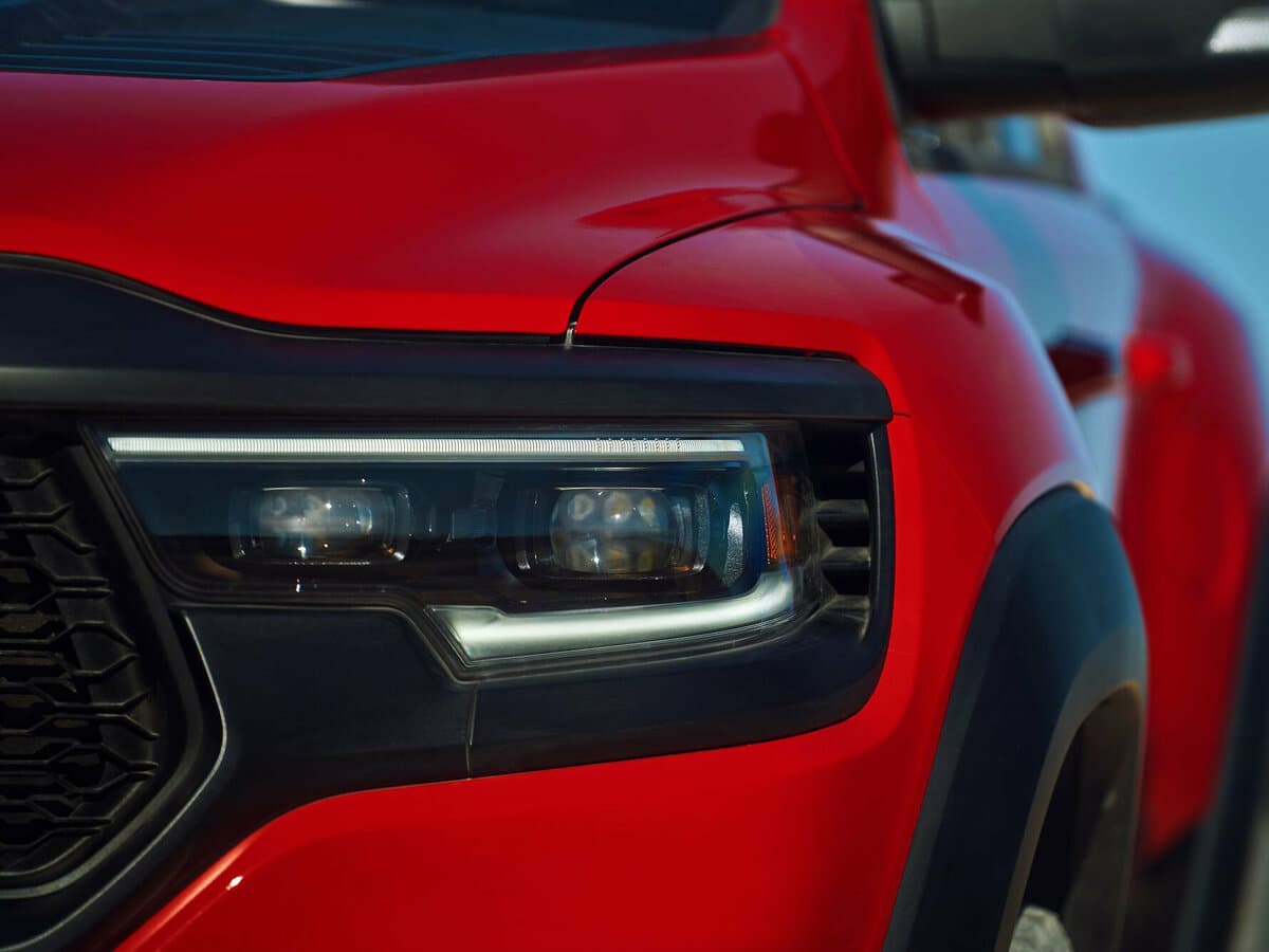 Ram 1500 V — Fara