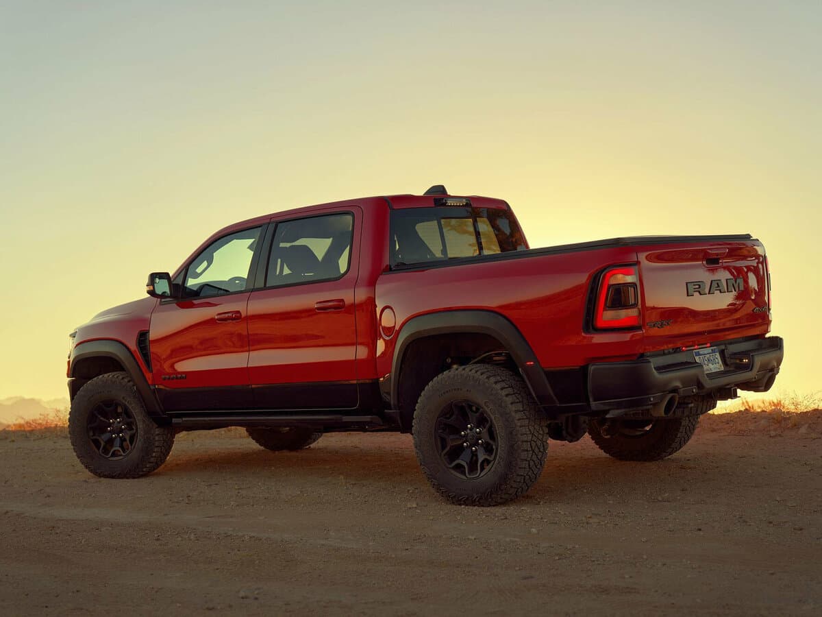 Ram 1500 V — 3/4 arxadan