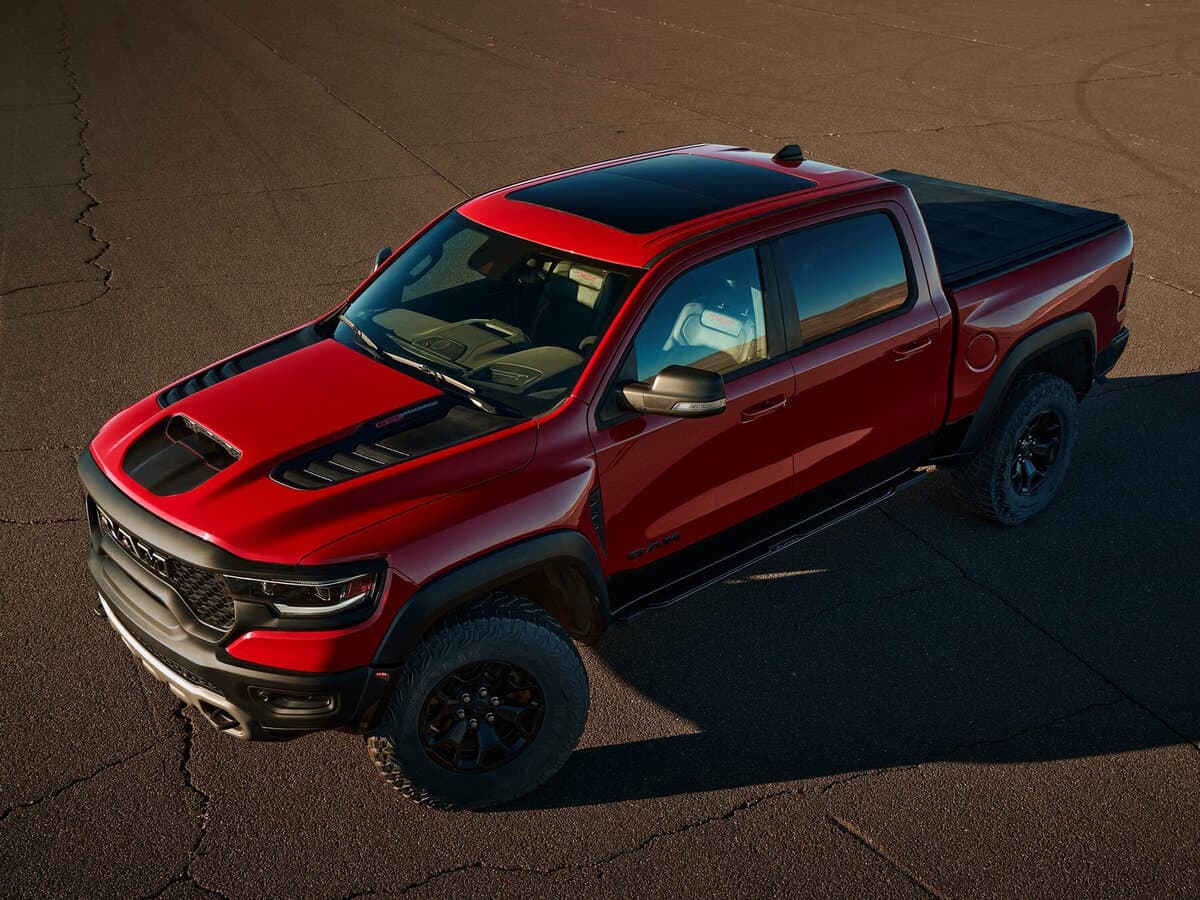 Ram 1500 V — Yandan
