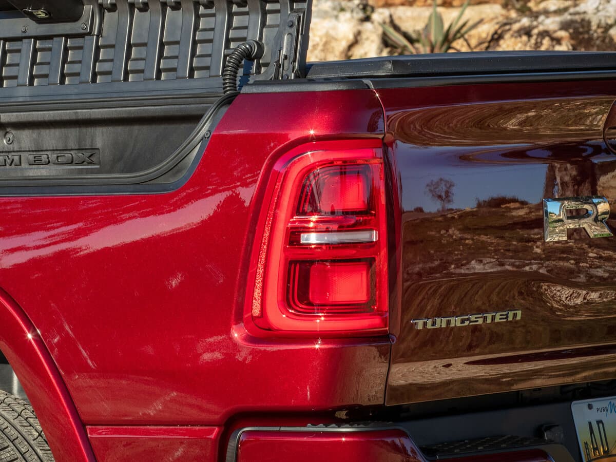 Ram 1500 V Restayling — Detal