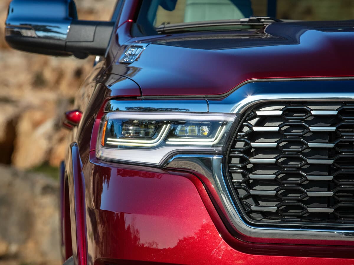 Ram 1500 V Restayling — Fara