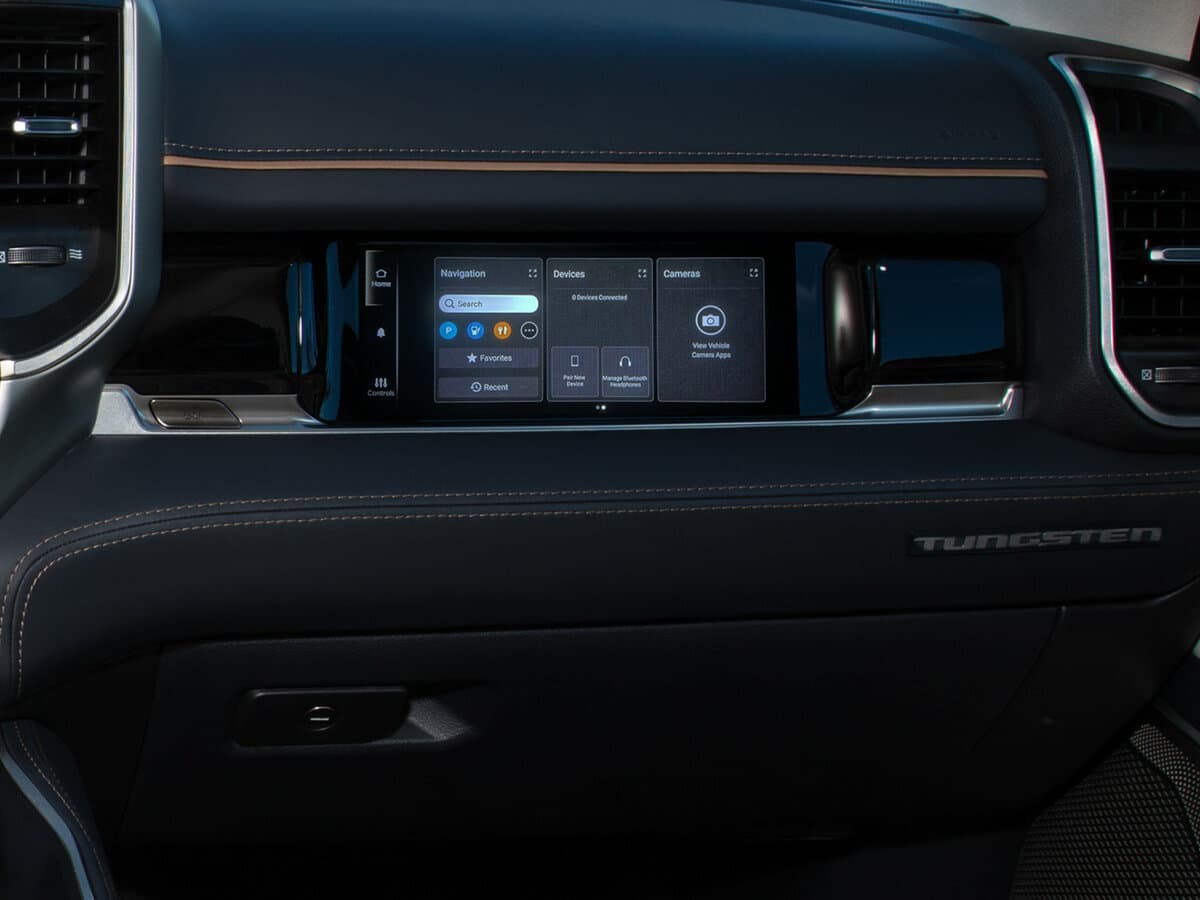 Ram 1500 V Restayling — Salon, arxadan