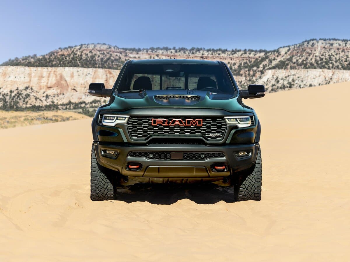 Ram 1500 V Restayling — Öndən
