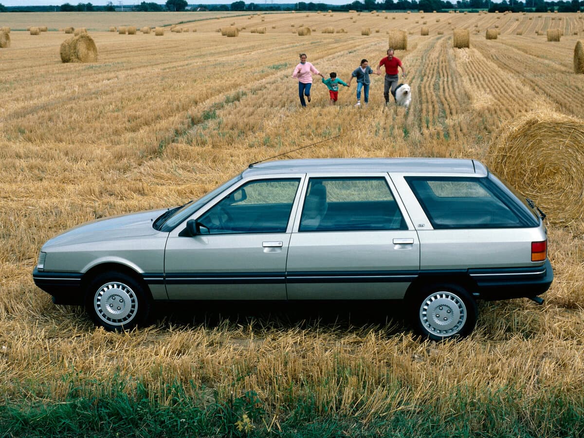 Renault 21 1986 – 1995 — Yandan