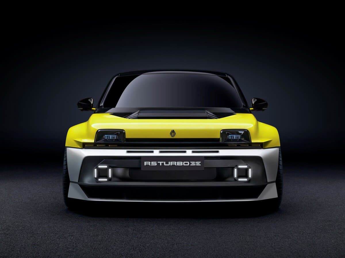 Renault 5 E-Tech III — Öndən