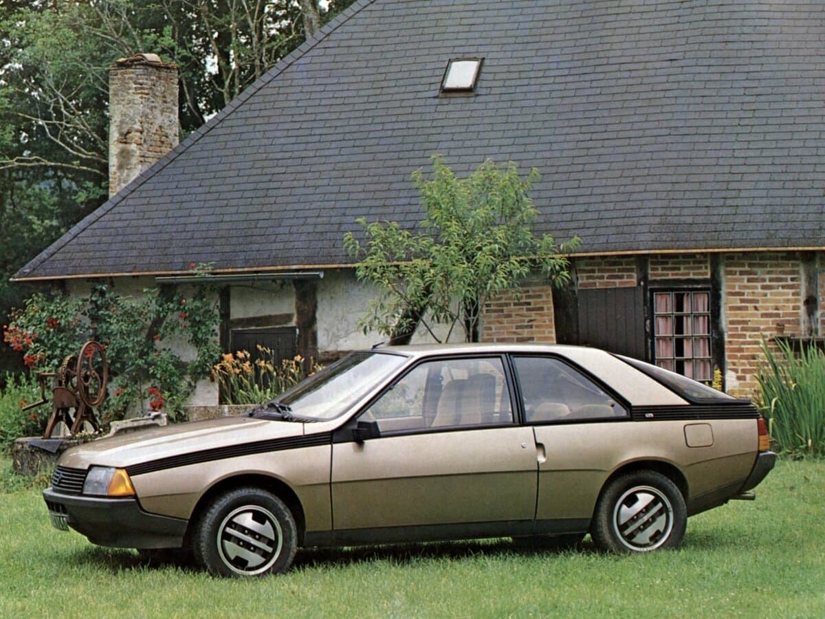 Renault Fuego 1980 – 1985 — Yandan