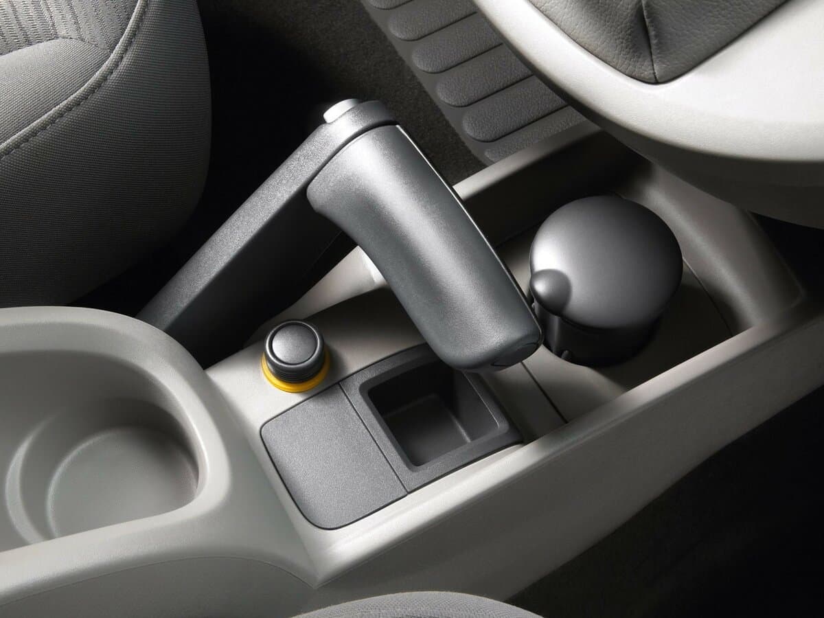 Renault Kangoo II — Salon, öndən