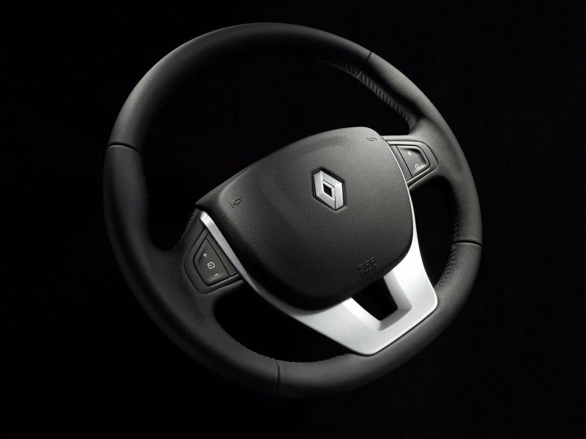 Renault Laguna III — Sükan