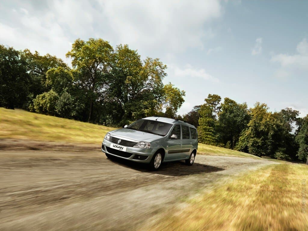 Renault Logan I Restayling — Öndən