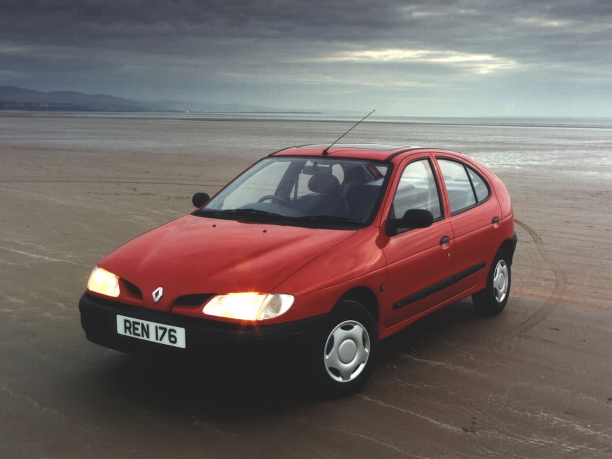 Renault Megane I — Əsas şəkil