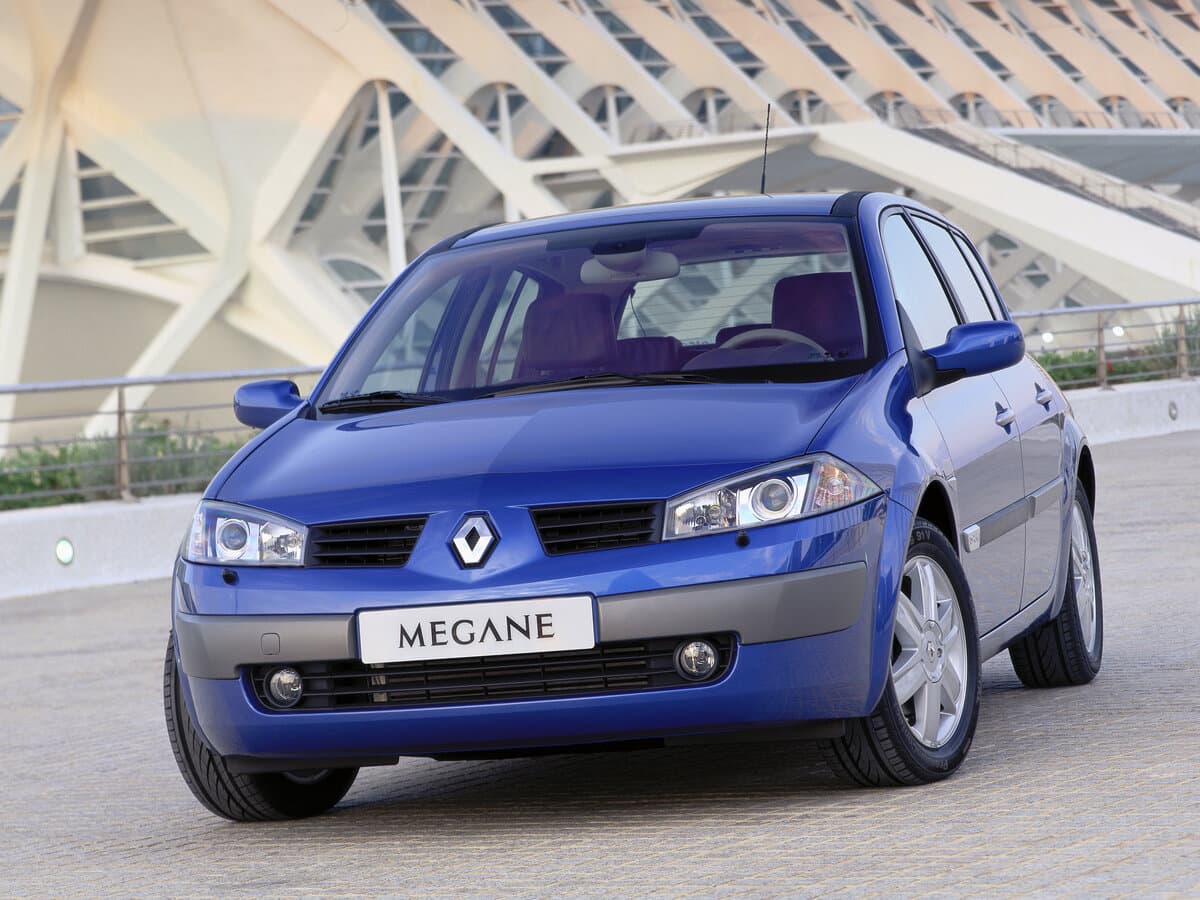 Renault Megane II — Öndən