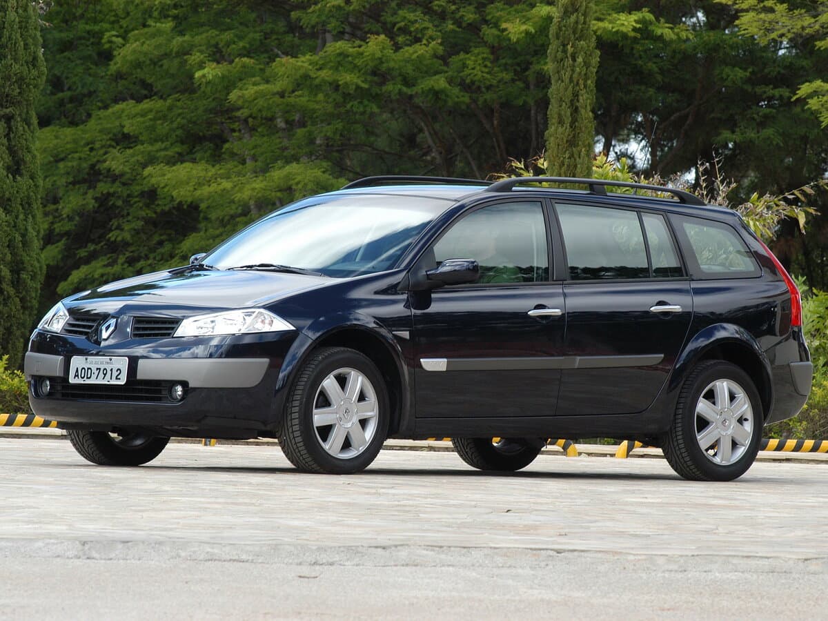 Renault Megane II — Əsas şəkil