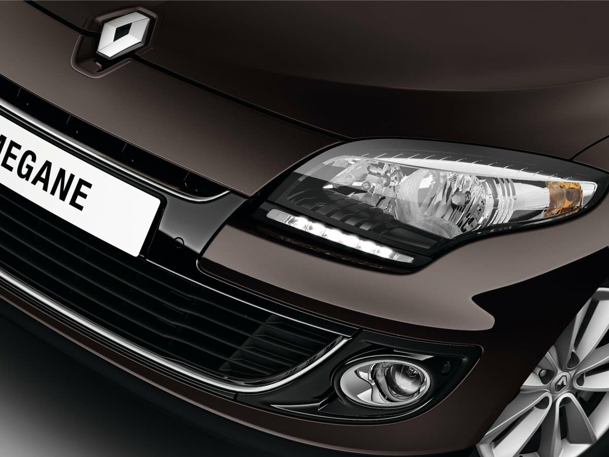 Renault Megane III Restayling — Fara
