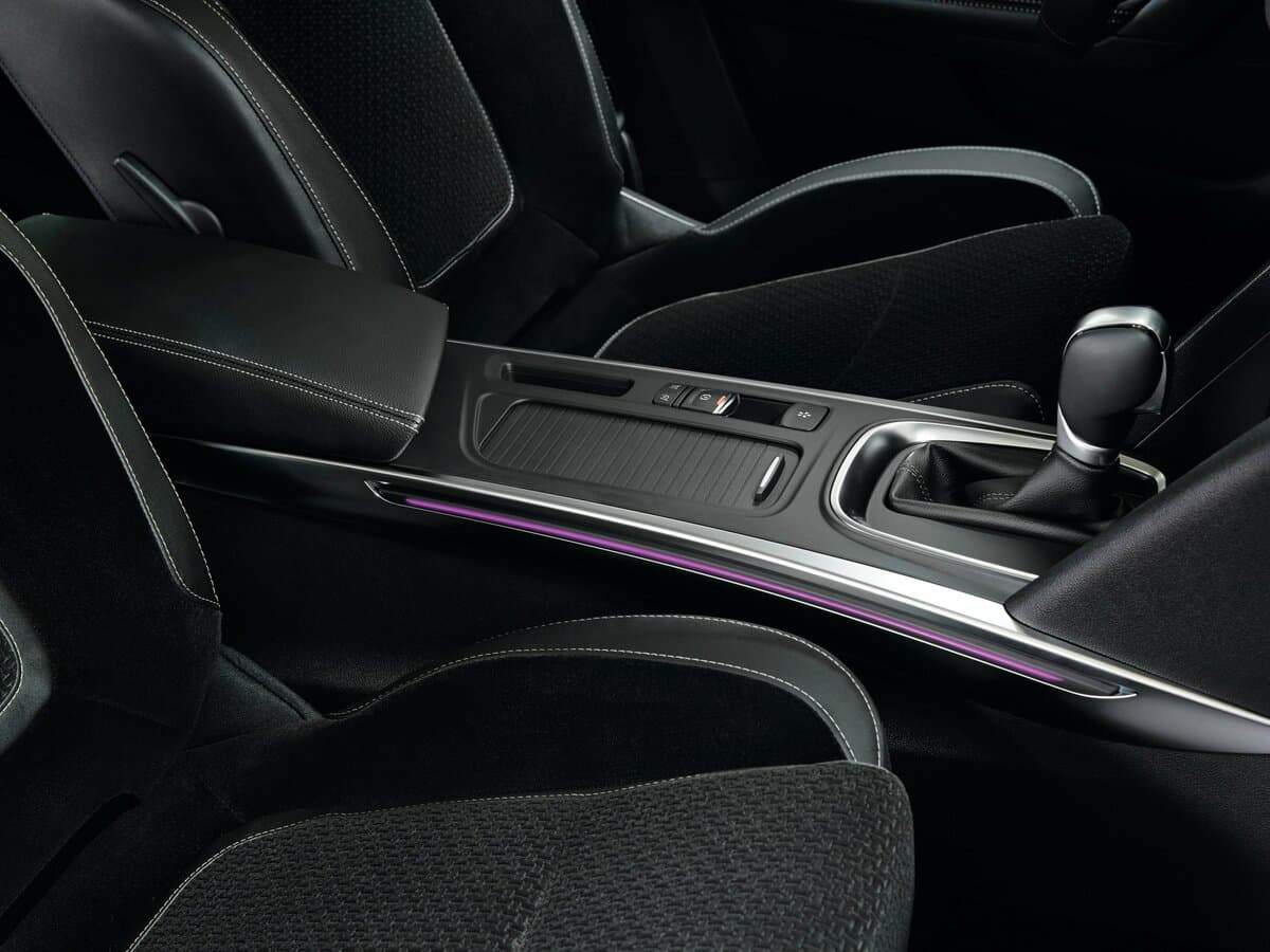 Renault Megane IV — Salon, öndən