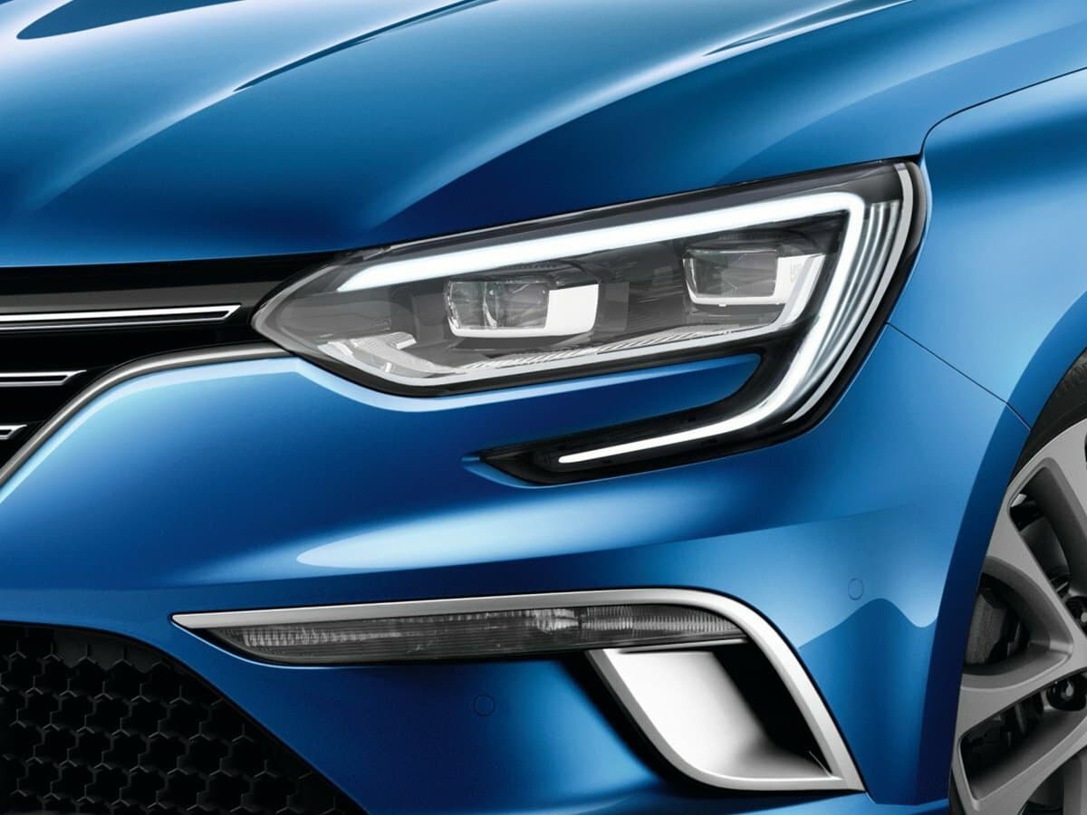 Renault Megane IV — Fara