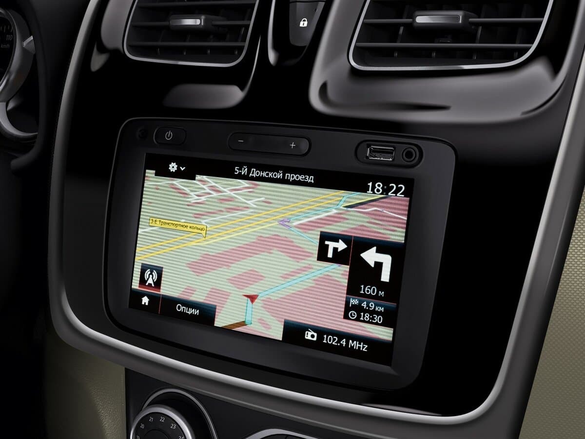 Renault Sandero II Restayling — Salon, öndən