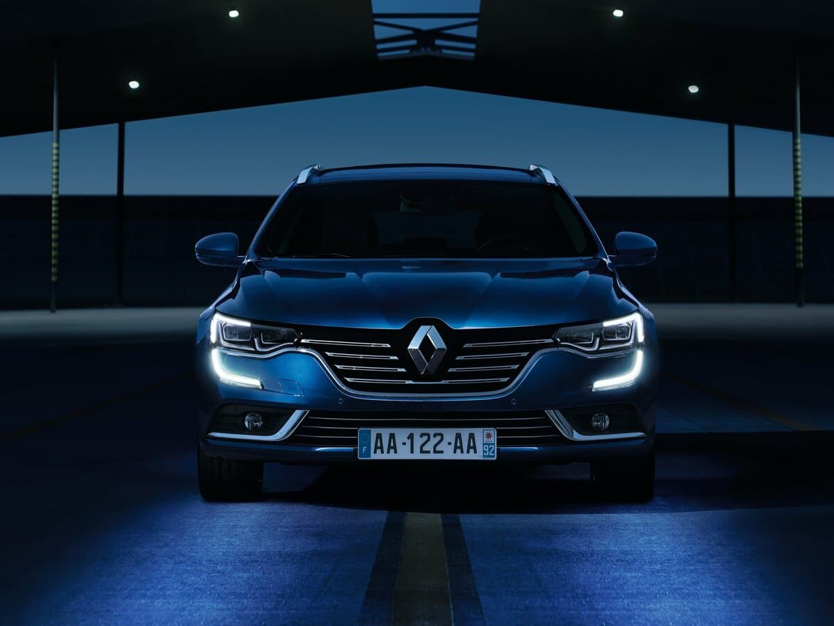 Renault Talisman I — Öndən