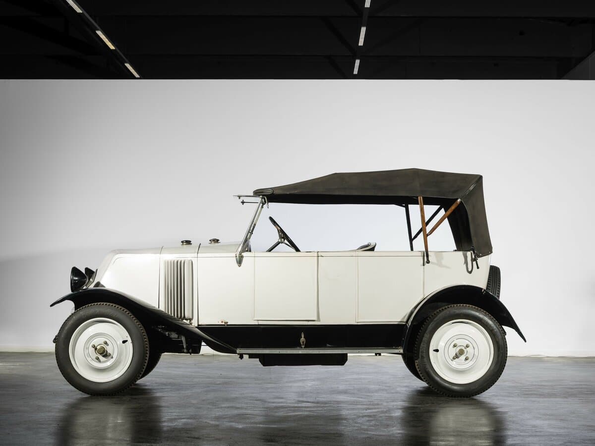 Renault Type NN 1924 – 1929 — Yandan
