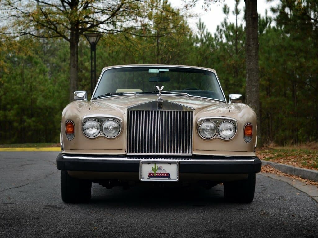 Rolls-Royce Corniche I - IV — Öndən